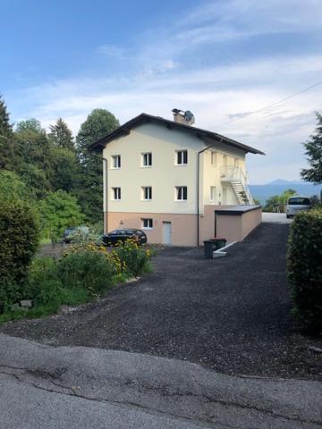 Velden View Ferienwohnung mit großer Sonnenterrasse und See- und Karawankenblick Velden am Wörthersee Exterior foto