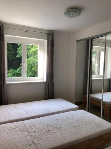 Velden View Ferienwohnung mit großer Sonnenterrasse und See- und Karawankenblick Velden am Wörthersee Exterior foto